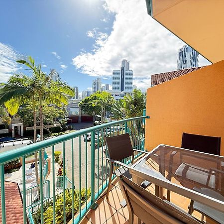 Karana Palms Resort Gold Coast Bagian luar foto