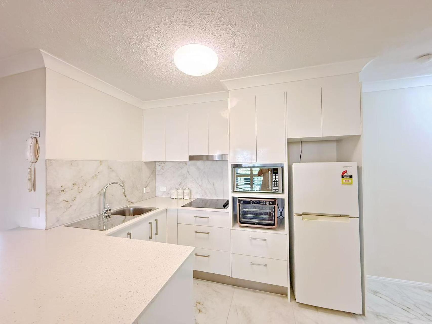 Karana Palms Resort Gold Coast Bagian luar foto
