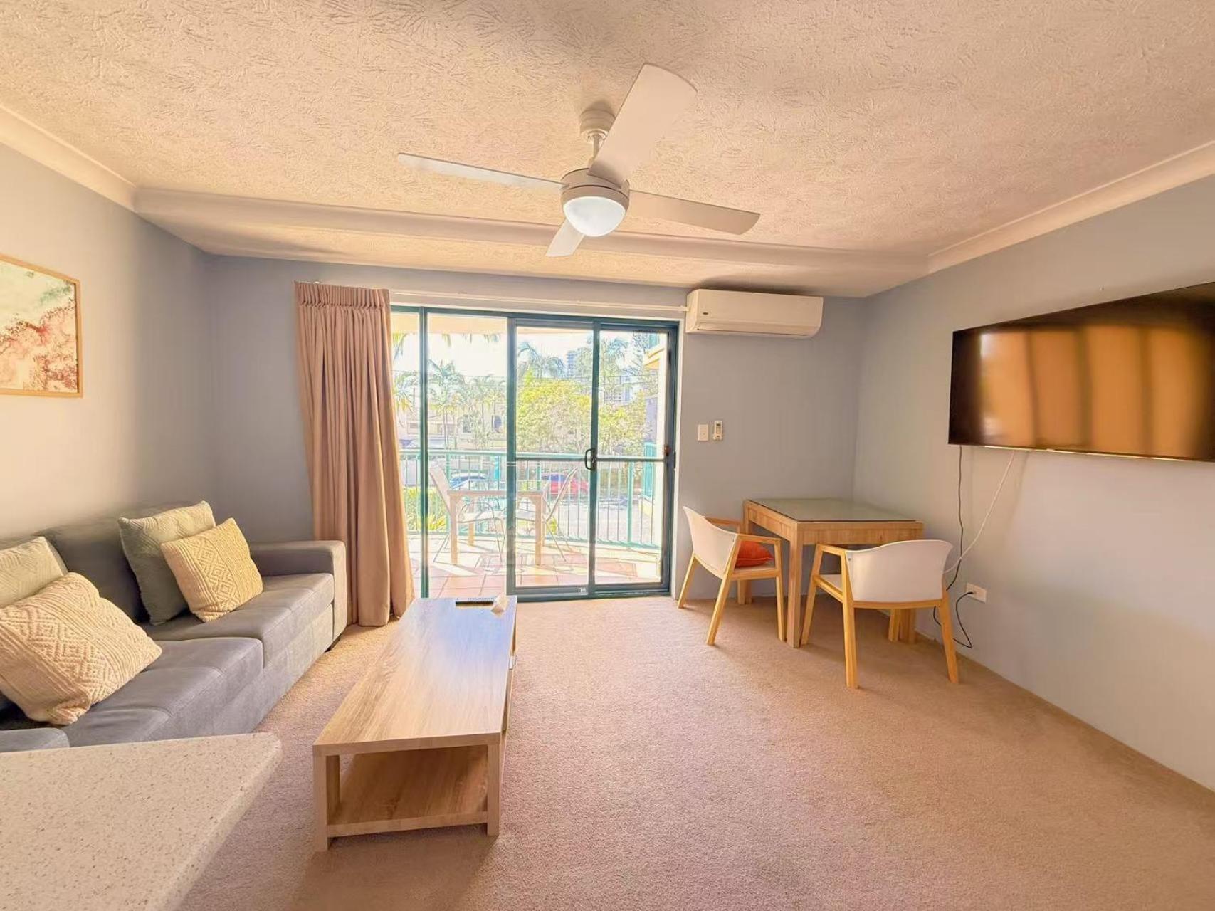Karana Palms Resort Gold Coast Bagian luar foto